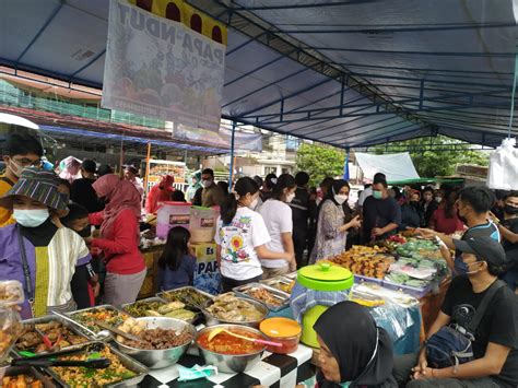 Asyiknya Berburu Takjil Di Benhil Aneka Kuliner Nusantara Jadi Pilihan