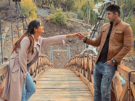 Varun Sood Wishes Girlfriend Divya Agarwal On Her Birthday And