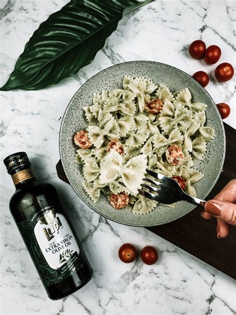 Farfalle Pasta With Pecan And Basil Sauce Lupi Olive Oil