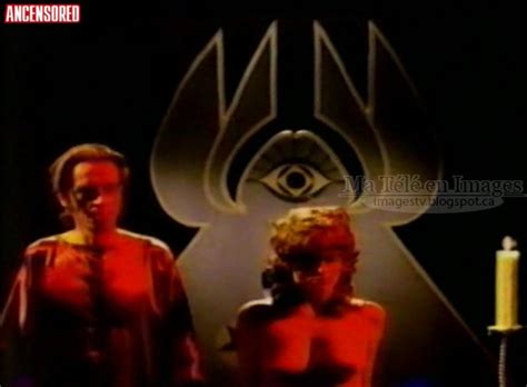 Danielle Ouimet nude pics página