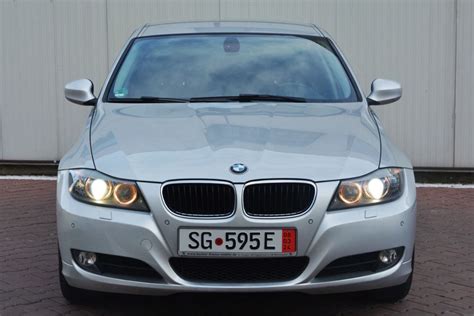 BMW E90 Seria 3 LCI 320D 184 CP Automat Navigatie Bi Xenon