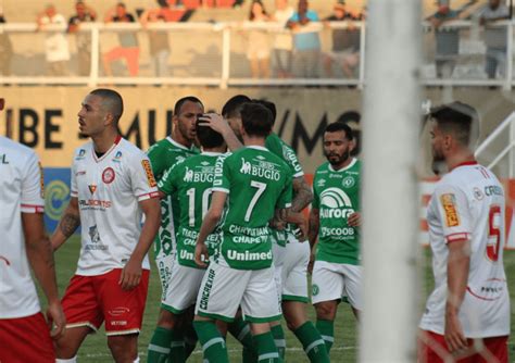 Veja Fotos De Tombense X Chapecoense Pela 17ª Rodada Da Série B