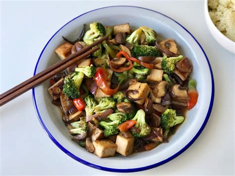 Stir Fried Tofu With Mushrooms Broccoli And Bell Peppers Ekilu Recipe