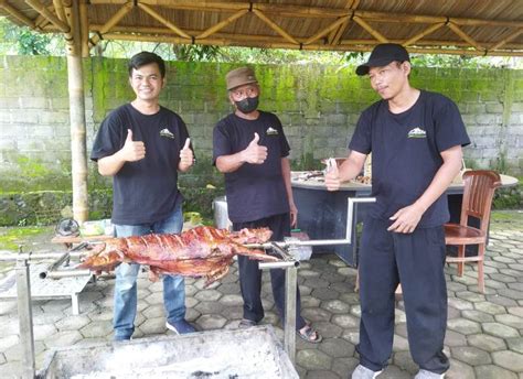 Kambing Guling Warung Sate Kambing Muda Lembah Boko Warta Kita