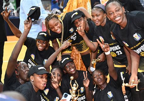 Basket Coupe Du Maire De Dakar Hommes Dames La Jeanne Darc Et Le