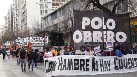 Caos En La Ciudad Las Organizaciones De Izquierda Marchan A Plaza De