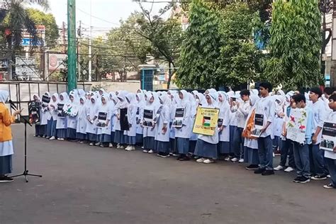 Palestina Krisis Ham Sma Muhammadiyah 4 Jakarta Gelar Aksi Solidaritas Bela Palestina Moeslim