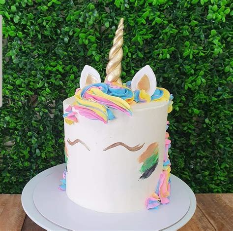 A New Design Of Unicorn Cake Available