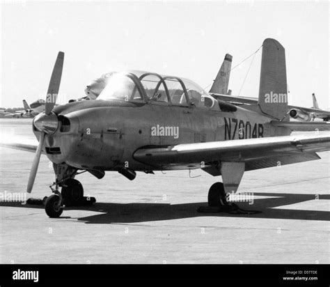 Beechcraft t 34 mentor Black and White Stock Photos & Images - Alamy