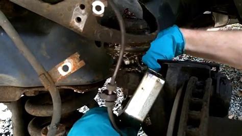 Using A Ball Joint Separator Tool Youtube