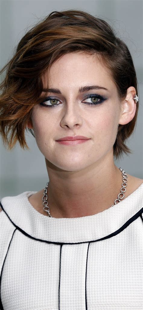 Celebrity Kristen Stewart American Brunette Face Actress Short Hair X Phone HD