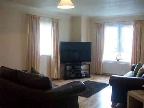 2 Bedroom Ground Floor Flat Let In Wishaw Ml2