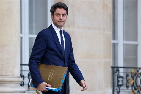 Chi è Gabriel Attal il nuovo primo ministro francese Lettera43