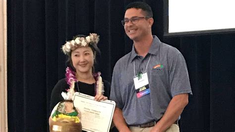 Kapolei Middle School teacher named HAMLE Educator of the Year ...