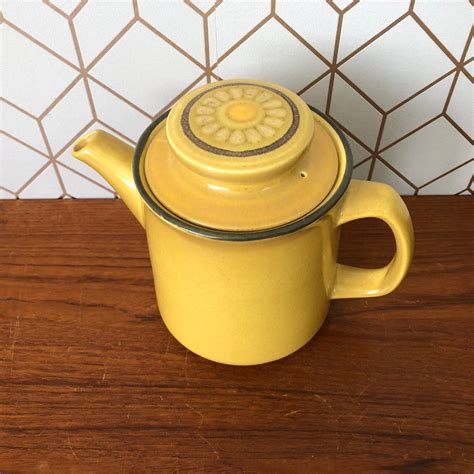 Vintage Franciscan Honeycomb Teapot With Lid Etsy Tea Pots