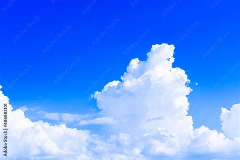 青い空 入道雲 夏 Stock 写真 Adobe Stock