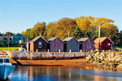 Most Affordable Places To Visit In Canada In The Fall