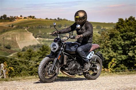 Prova Moto Morini Super Scrambler Esperienza Sensoriale Prove