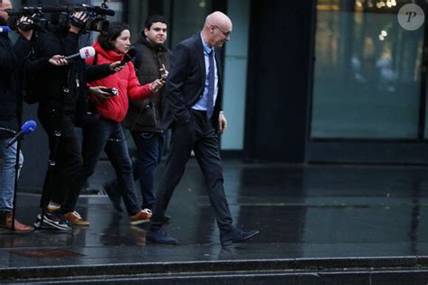 Photo Bernard Laporte arrive au ministère des Sports à Paris pour s