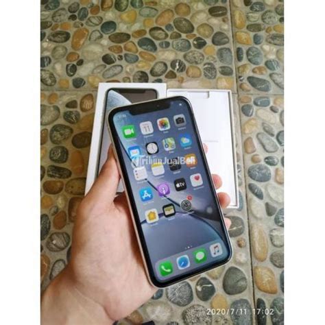 Hp Apple Iphone Xr Gb Ex Resmi Ibox Pa A Fulset Mulus No Kendala Nego