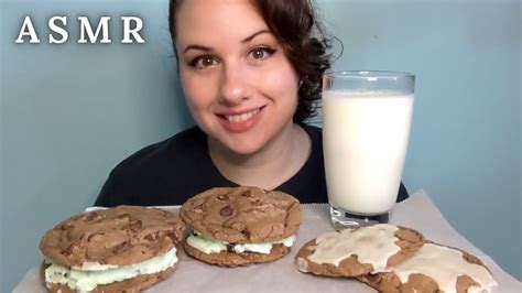 ASMR MINT CHIP ICE CREAM SANDWICH DOUBLE CHOCOLATE CHIP COOKIES