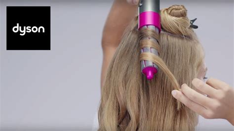 Tutorial How To Create Beach Waves With The Dyson Airwrap™ Styler