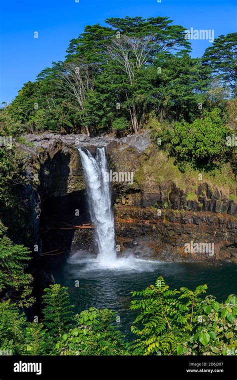 Rainbow Falls Hilo Big Island Hawaii Stock Photo Alamy