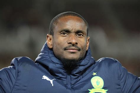 Sundowns Coach Mokwena Fires Warning Shot At Psl Rivals