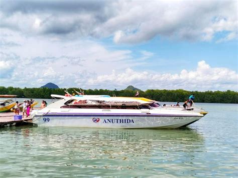 Phuket Private Speedboat Charter To James Bond Island