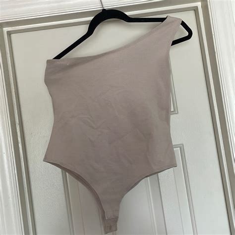 Vestique Tops Nudecream Bodysuit Poshmark