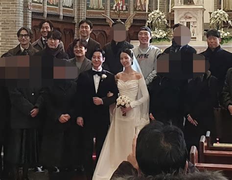 Kim Dong Wook Marries Former Sm Trainee Who Almost Debuted In Girls