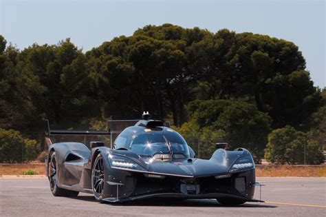 Photo 3 L A424 Est Une Hypercar De Type LMDh Alpine A424 2024 L