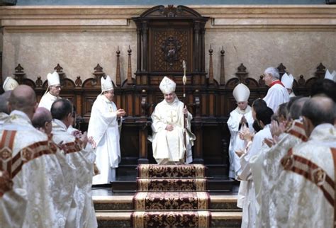 Monse Or Enrique Benavent Arzobispo De Valencia Una Iglesia En La