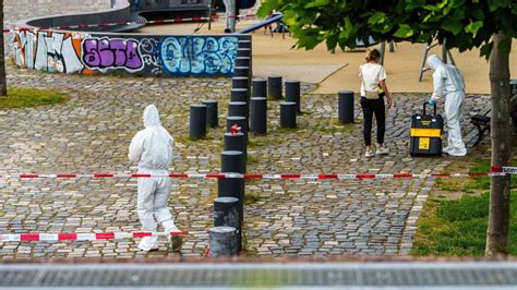 Rätsel um Motiv nach unvermittelter Messerattacke am Frankfurter