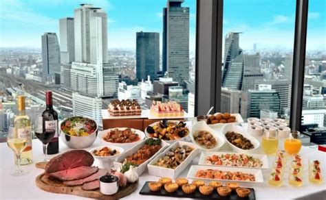 Sky Dining Au Pay