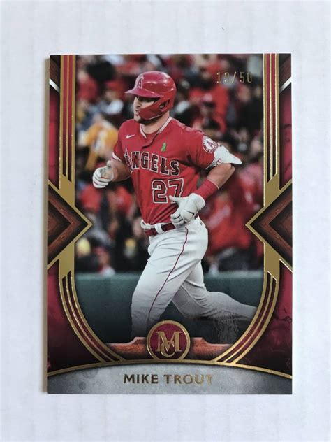 目立った傷や汚れなしMIKE TROUT 2022 Topps Musium Collection 18 ルビーレッドパラレル 19