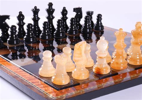 Alabaster Chess Sets – Chess House