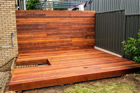 Merbau Deck And Screen Burnside Spruce Quality Decks