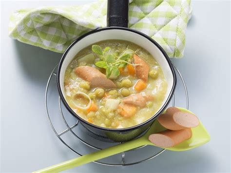 Erbsensuppe Mit W Rstchen Rezept Eat Smarter