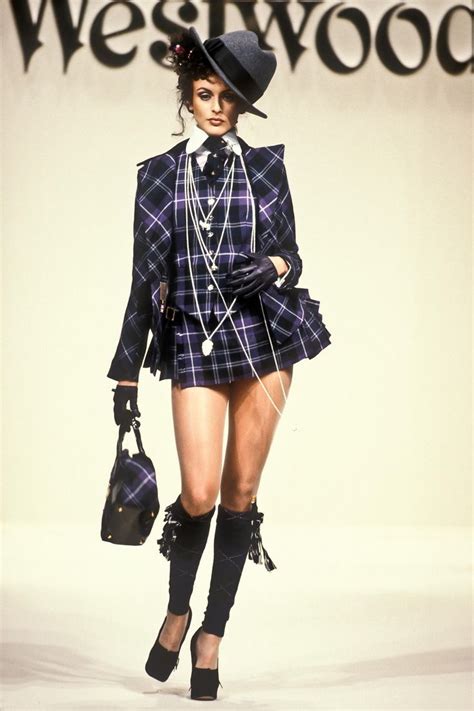 Pin By Mr Xiv On Beauty Page 90s Vivienne Westwood Fashion Runway