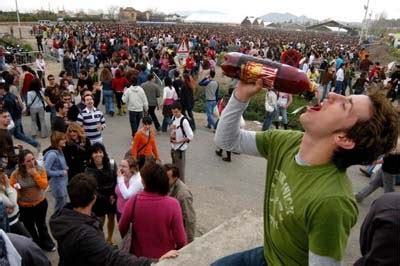 Quién te ha visto y quién te ve El botellón y sus consecuencias