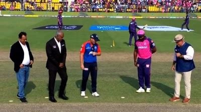 Ipl Changes Galore As Delhi Capitals Win Toss Elect To Bowl