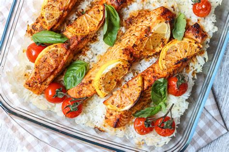 Baked Salmon Tray With Rice And Tomatoes Amazing Health Secrets