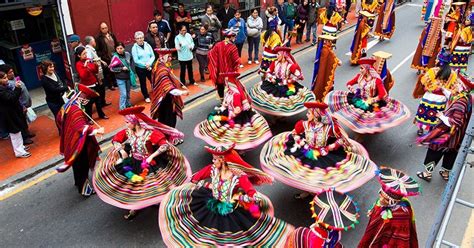 Manifestaciones Culturales Del Perú