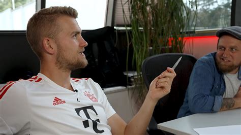 Video Deutschstunde Mit Matthijs De Ligt Teil 1 FC Bayern