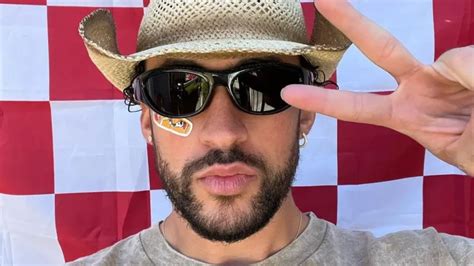 Is Bad Bunny Gay Discover His Sexuality Celebs In Depth