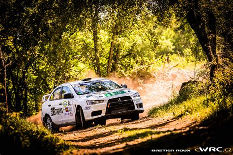 Fouilhac R Gis Lamouroux Delphine Mitsubishi Lancer Evo X Rallye