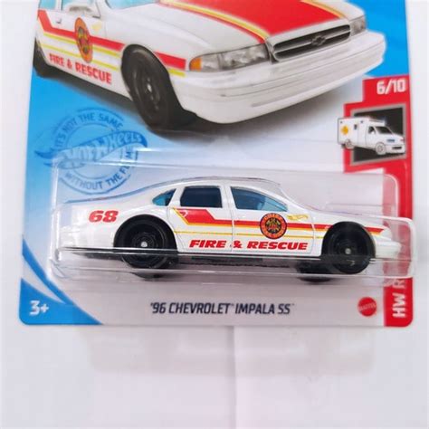 Hot Wheels 96 Chevrolet Impala Ss Gtb12 2021 Submarino