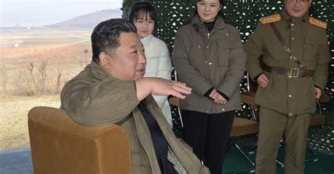 Que Veut Dire Lapparition De La Fille De Kim Jong Un Sur Le Devant De