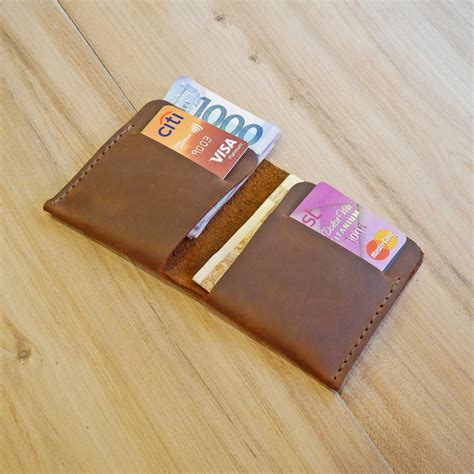 Minimalist Wallet | IUCN Water